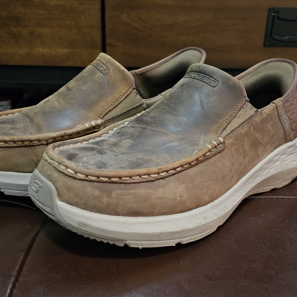 Skechers Men's Brown Slip-On Loafers 10.5 Wide